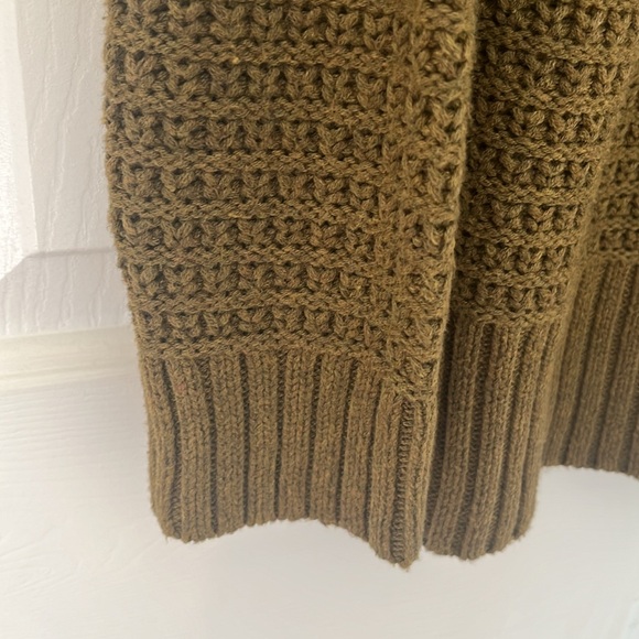 Rachel Zoe Olive Green Knit Sweater Size Small - Picture 4 of 8